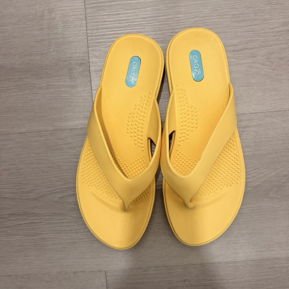 Oka-B Womens ML 8.5-9.5 Yellow Flip Flops Comfort Thong Sandals Made USA